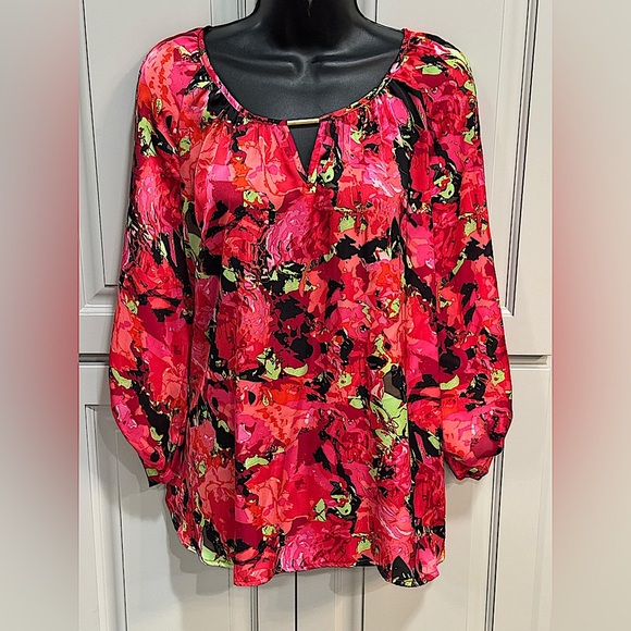 Nue Options Tops - Nue options Floral Women's Top - Vibrant Red and Pink XL
